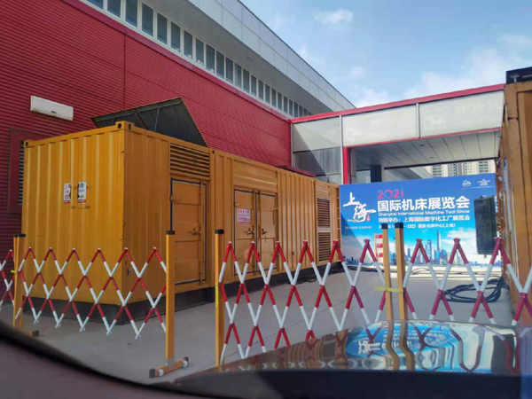 静乐出租发电机-柴油发电机和汽油发电机哪个更好一些?