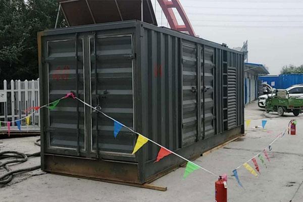 静乐发电机租赁空气滤清器多久更换一次？