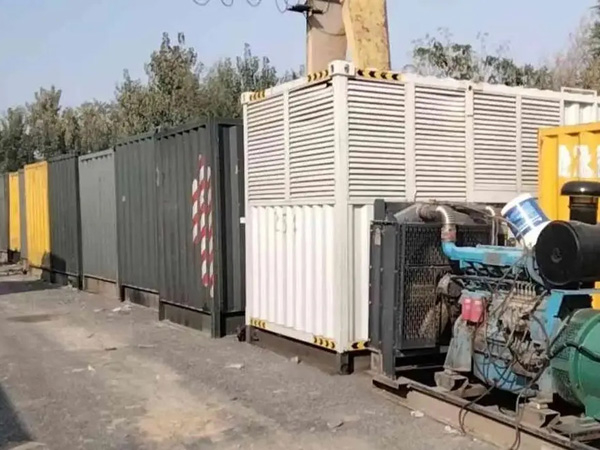静乐200KW柴油发电机机组每小时油耗是多少?